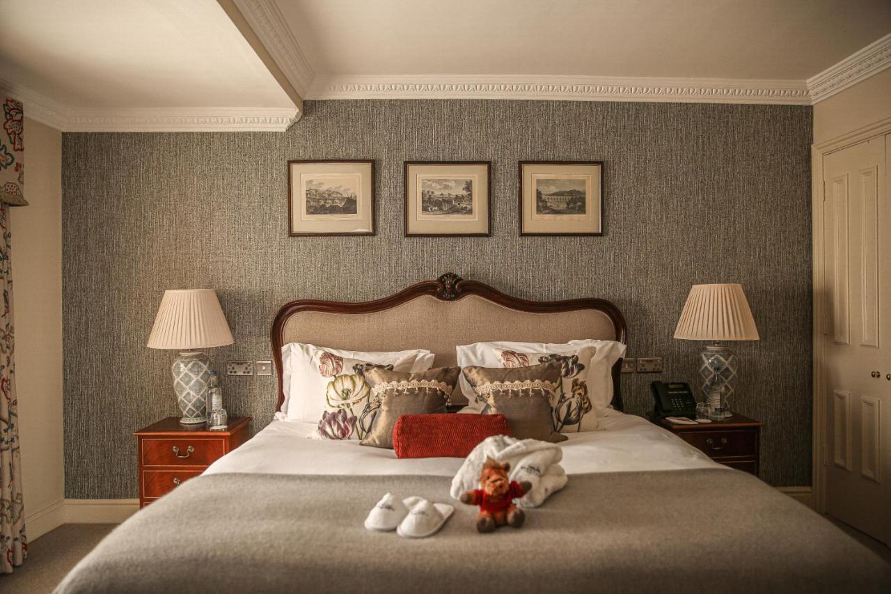 Lucknam Park Hotel Chippenham  Bagian luar foto