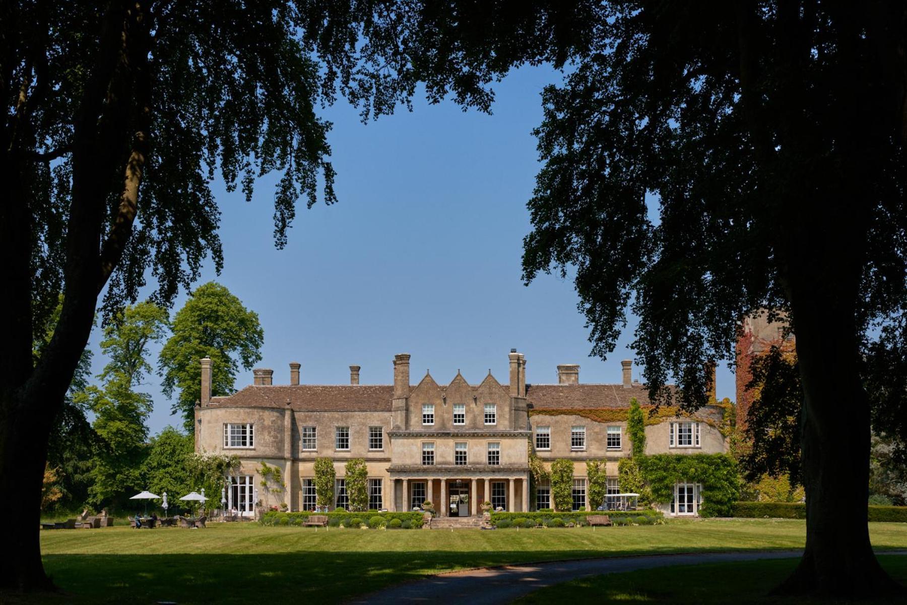 Lucknam Park Hotel Chippenham  Bagian luar foto