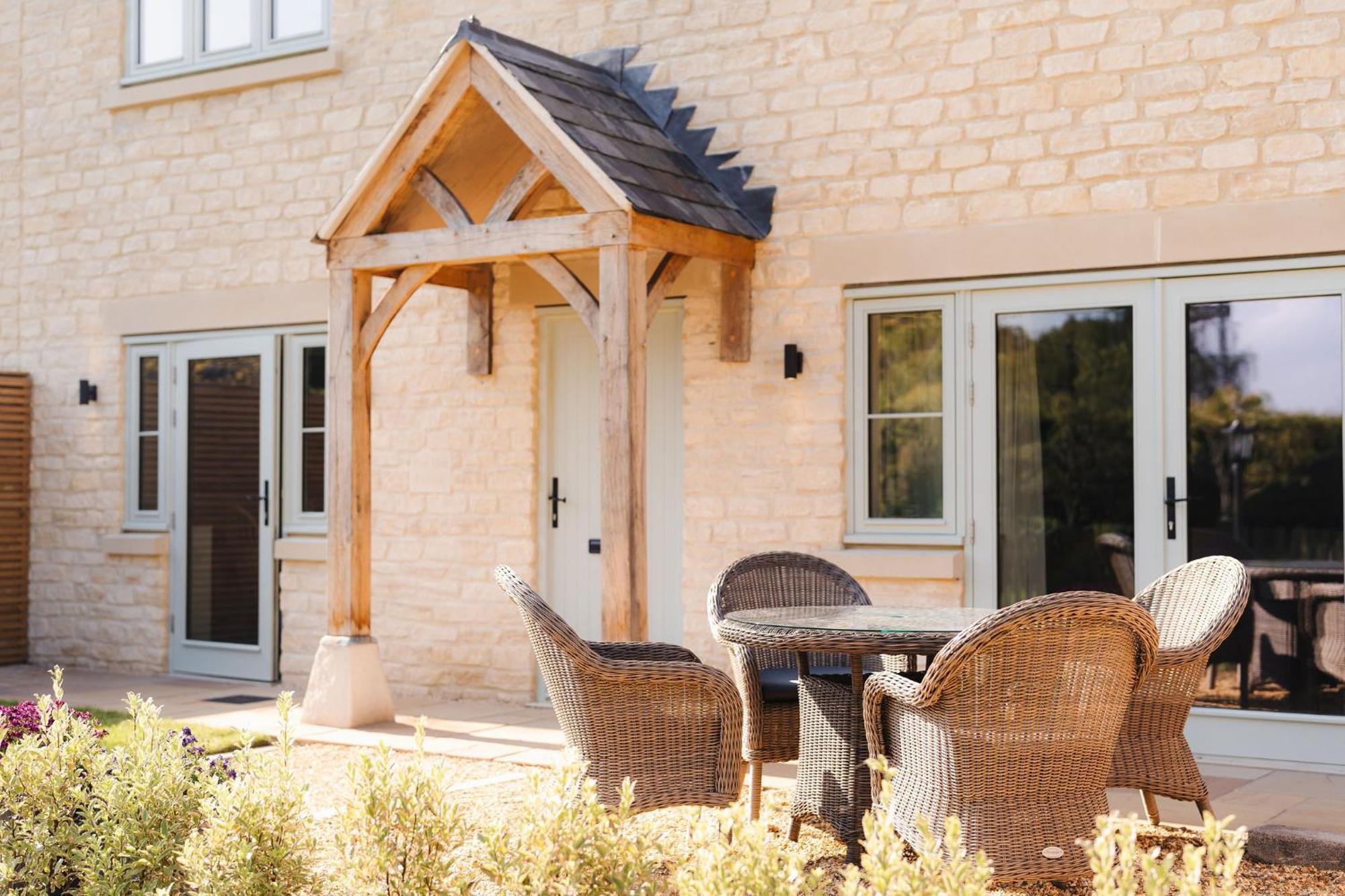 Lucknam Park Hotel Chippenham  Bagian luar foto